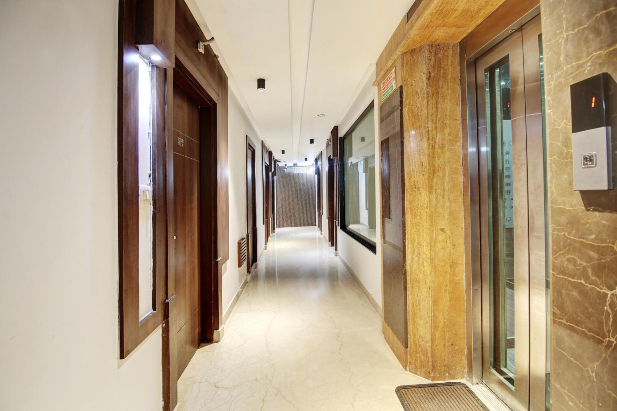 Hotel Neu Villa - Near Connaught Place & New Delhi Railway Station Neu-Delhi Exterior foto