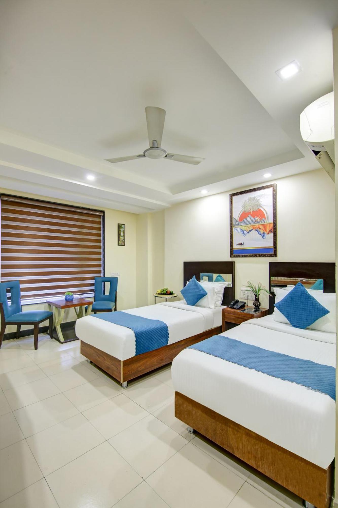 Hotel Neu Villa - Near Connaught Place & New Delhi Railway Station Neu-Delhi Exterior foto